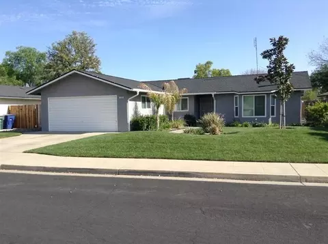 1664 Holland, Clovis, CA 93611 photo 1