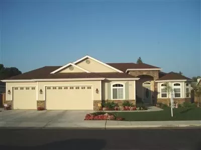 2662 Cypress Ave, Clovis, CA 93611 photo 1