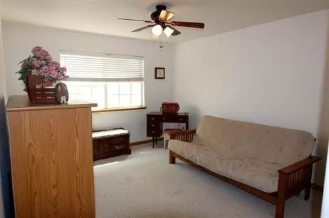 15624 W C St, Kerman, CA 93630 photo 10