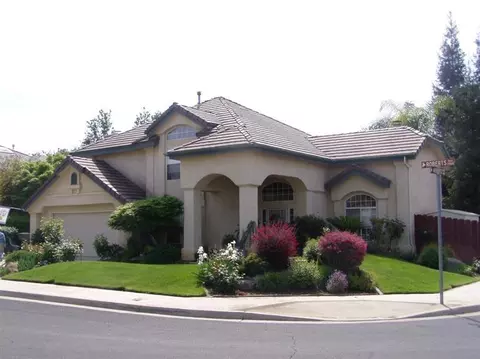 2514 Roberts Ave, Clovis, CA 93611 photo 1