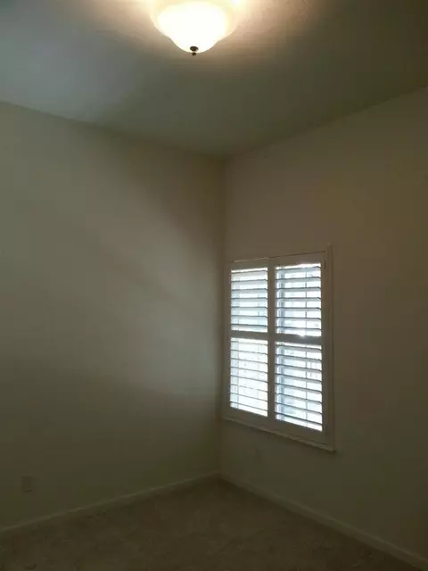 307 Everglade Ave, Clovis, CA 93619 photo 8