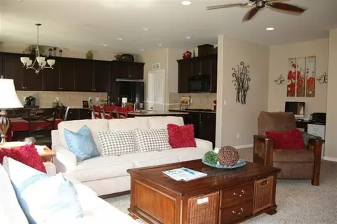 4064 Heritage Ln, Clovis, CA 93619 photo 7