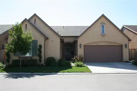 4064 Heritage Ln, Clovis, CA 93619 photo 1