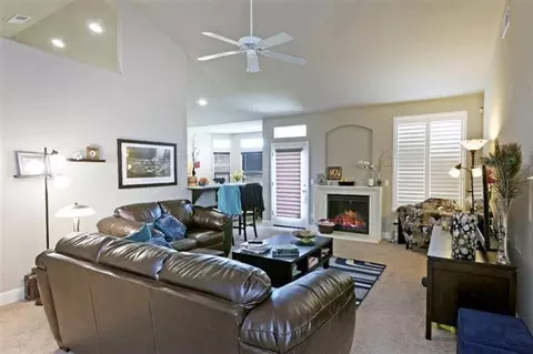 3389 Poe Ave, Clovis, CA 93619 photo 3