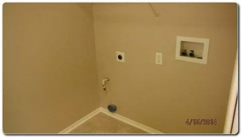 1593 Hanson, Clovis, CA 93611 photo 10