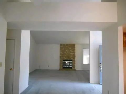 2552 Paul Ave, Clovis, CA 93611 photo 6