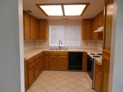 2552 Paul Ave, Clovis, CA 93611 photo 7
