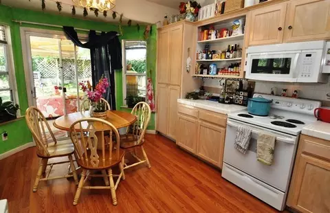 2776 E Deyoung Dr, Fresno, CA 93720 photo 7