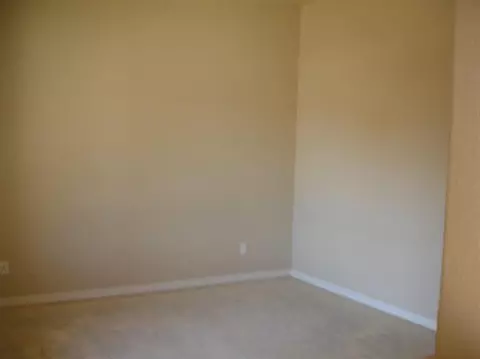 1914 Eagle Dr, Madera, CA 93638 photo 5