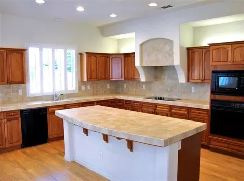 161 Houston Ave, Clovis, CA 93611 photo 9