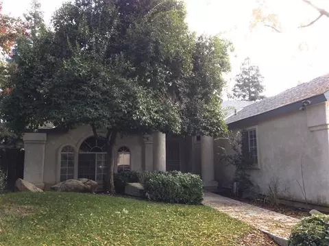 831 N Fordham Ave, Clovis, CA 93611 photo 2