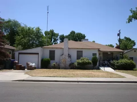 2004 E Harvard Ave, Fresno, CA 93703 photo 1