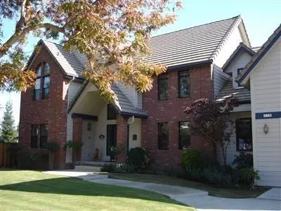 718 Athens Ave, Clovis, CA 93611 photo 4