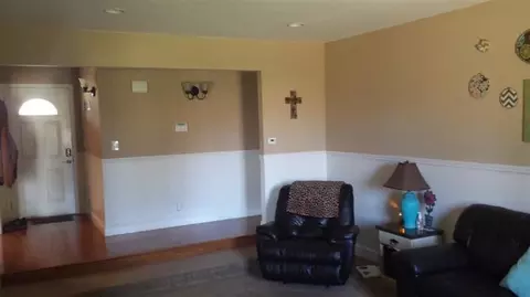 360 Circle Dr, Chowchilla, CA 93610 photo 10