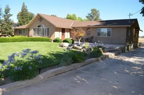 24896 Brook Dr, Madera, CA 93638 photo 9