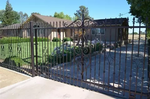 24896 Brook Dr, Madera, CA 93638 photo 6