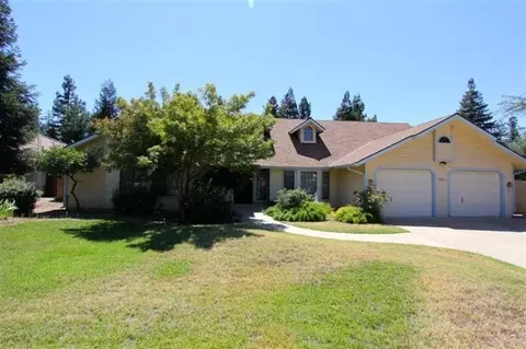 8225 N 1st St, Fresno, CA 93720 photo 1