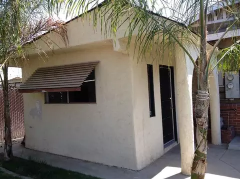 1023 N St, Sanger, CA 93657 photo 6