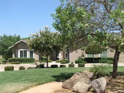 11760 E Princeton Ave, Sanger, CA 93657 photo 3
