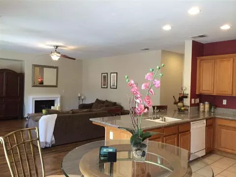 2793 Myrtle Ave, Sanger, CA 93657 photo 9