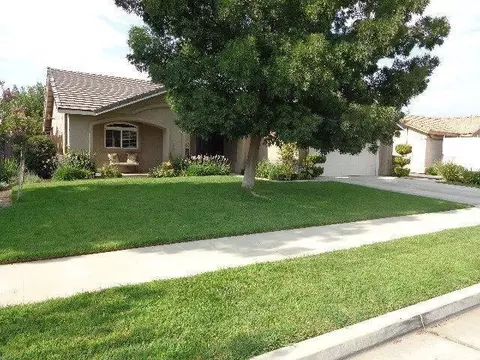 15878 W Sunset Ave, Kerman, CA 93630 photo 2
