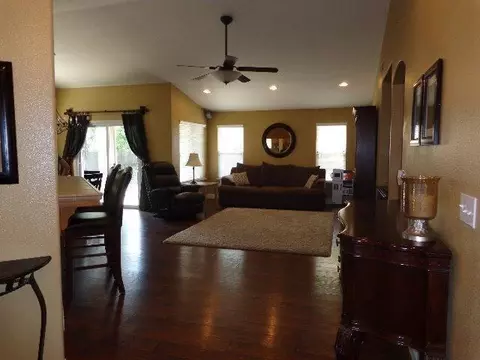 15878 W Sunset Ave, Kerman, CA 93630 photo 5