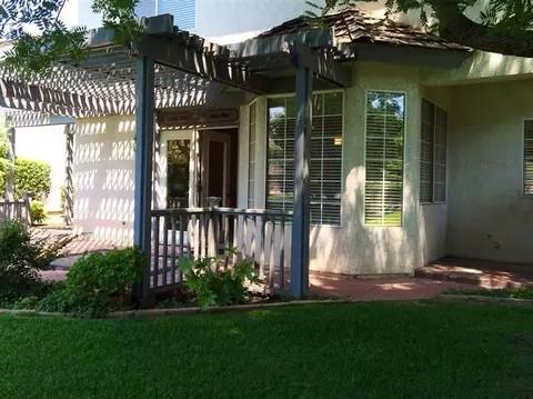 2332 Dawson Cove Ln, Clovis, CA 93611 photo 5