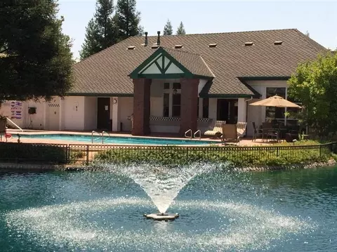 2332 Dawson Cove Ln, Clovis, CA 93611 photo 7