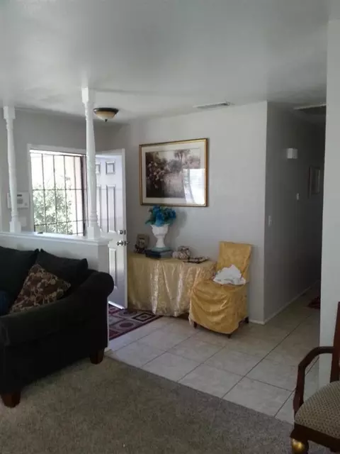 14859 W Stanislaus Ave, Kerman, CA 93630 photo 2