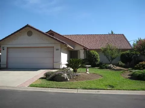 2645 Fowler Ave, Clovis, CA 93611 photo 1