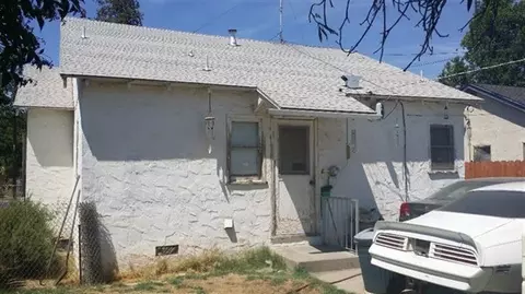 4022 E Lowe Ave, Fresno, CA 93702 photo 2