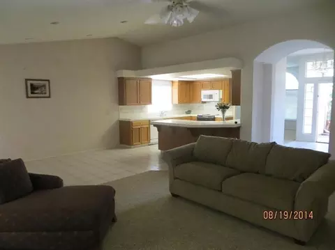 121 Gable Way, Madera, CA 93637 photo 9
