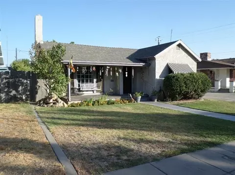 1006 W Yosemite Ave, Madera, CA 93637 photo 1