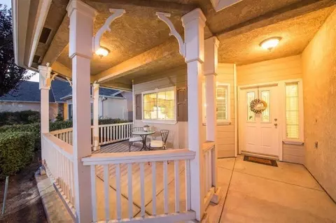 649 Prescott Ave, Clovis, CA 93619 photo 4