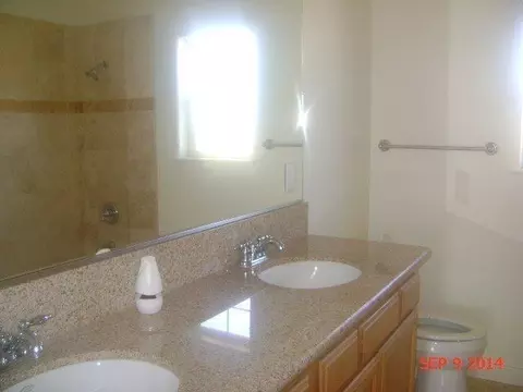 2644 W Atchison, Sanger, CA 93657 photo 9