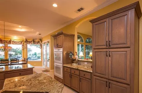 5884 E Province Ave, Clovis, CA 93619 photo 8