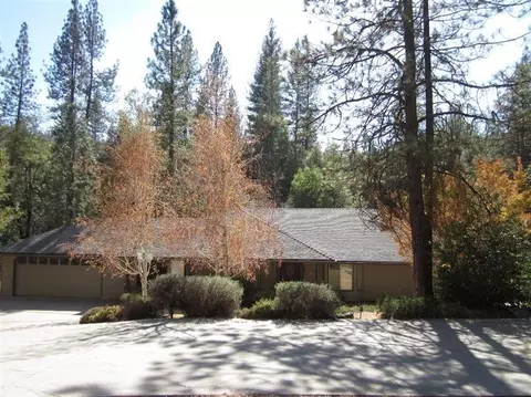 50882 Bear Ln, Oakhurst, CA 93644 photo 1