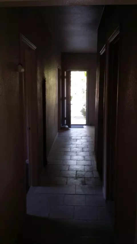 606 S B St, Madera, CA 93638 photo 2