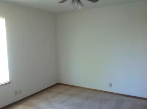 1617 Princeton Ave, Madera, CA 93637 photo 8
