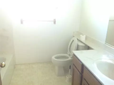1617 Princeton Ave, Madera, CA 93637 photo 7