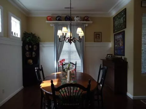 3083 Hanson Ave, Clovis, CA 93611 photo 5