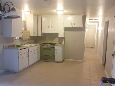 1149 Faller Ave, Sanger, CA 93657 photo 3