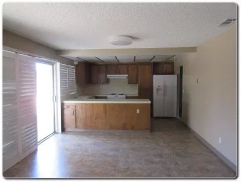 486 Laverne Ave, Clovis, CA 93611 photo 4
