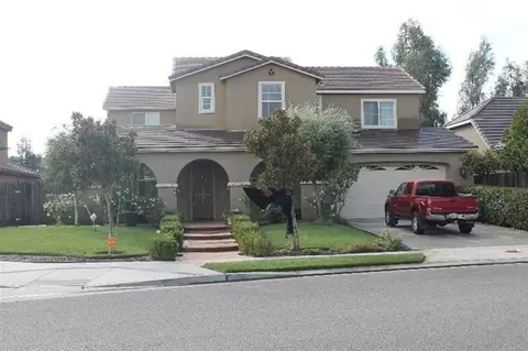 3290 Sussex Ave, Clovis, CA 93619 photo 1