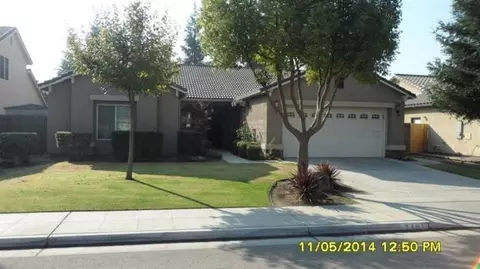 2401 E Michelle Ave, Fowler, CA 93625 photo 1