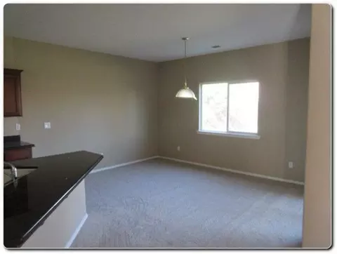 1110 Sequoia Ave, Fowler, CA 93625 photo 3