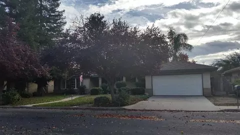 2716 Westgate Dr, Madera, CA 93637 photo 1
