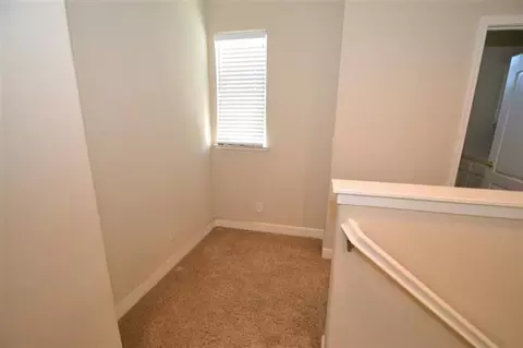 766 W Siena Ln, Clovis, CA 93619 photo 9