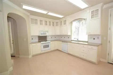 766 W Siena Ln, Clovis, CA 93619 photo 6