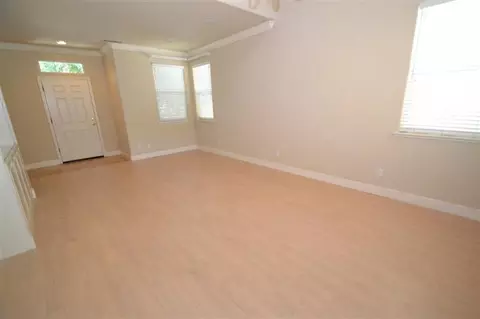 766 W Siena Ln, Clovis, CA 93619 photo 2